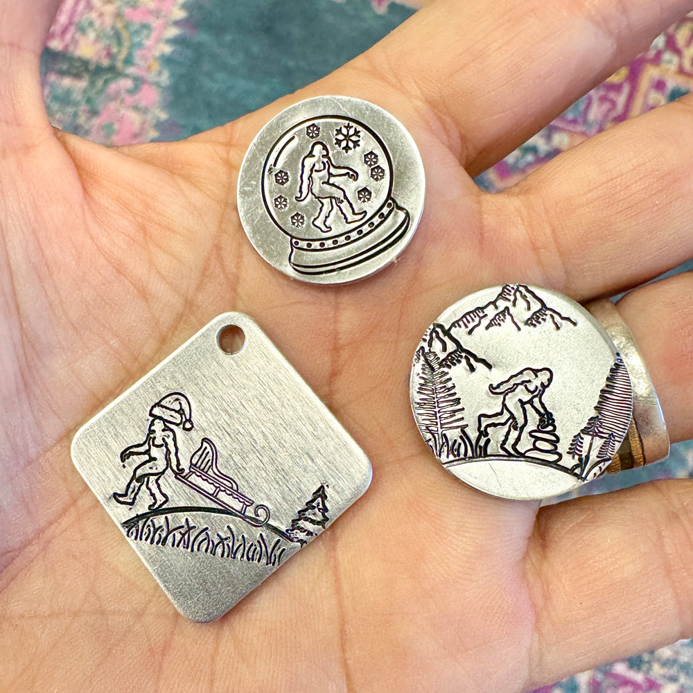 Bigfoot / Sasquatch Walking Left Metal Design Stamp, 10mm - Beaducation Original