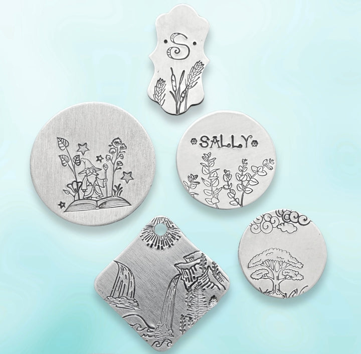 Open Book Metal Design Stamp, 17mm - Beaducation Original