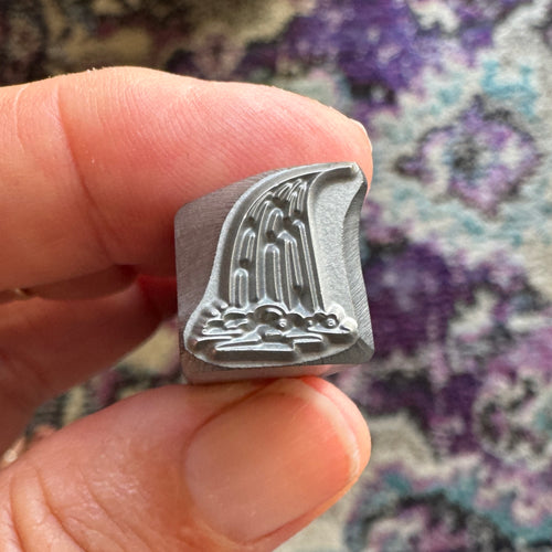 Wide Waterfall Metal Design Stamp, 10mm - Beaducation Original