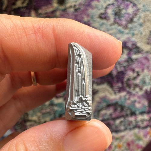 Tall Waterfall Metal Design Stamp, 17mm - Beaducation Original