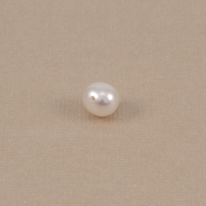 White Fresh Water Pearl, 5.5mm