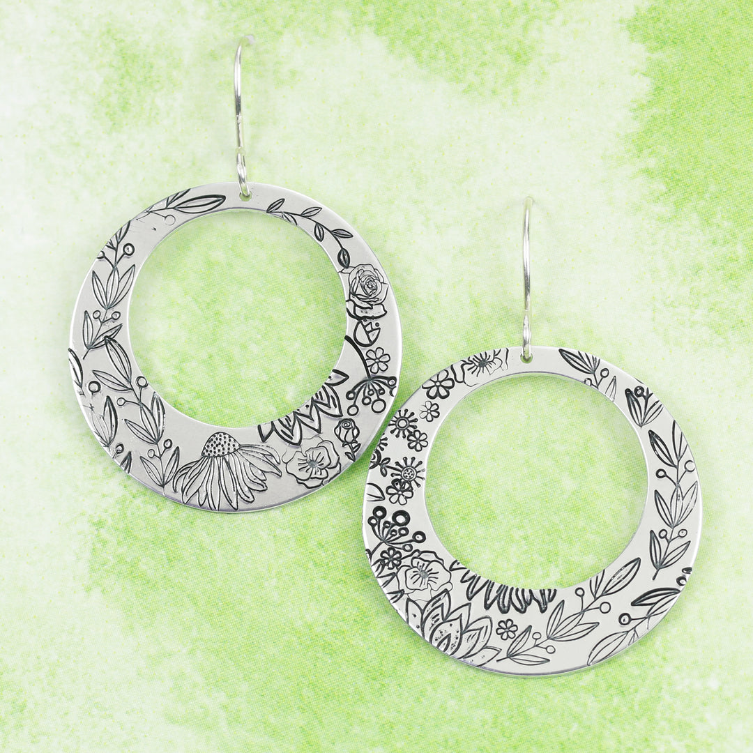 Winter Garland Metal Design Stamp, 16.5mm - Beaducation Original