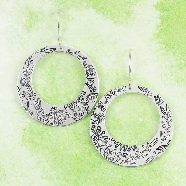 Winter Garland Metal Design Stamp, 16.5mm - Beaducation Original