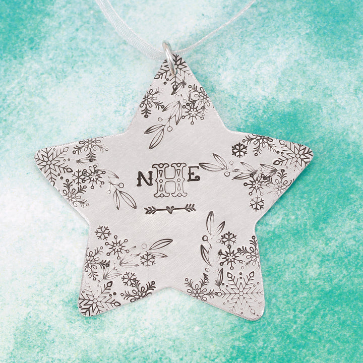 Winter Garland Metal Design Stamp, 16.5mm - Beaducation Original