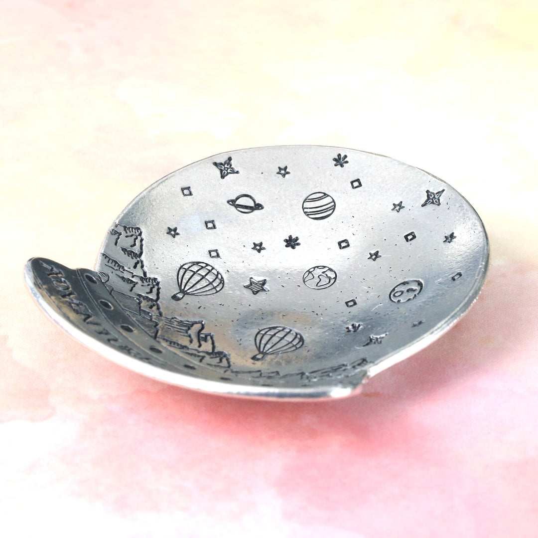 Saturn Planet Metal Design Stamp, 4.5mm - Beaducation Original