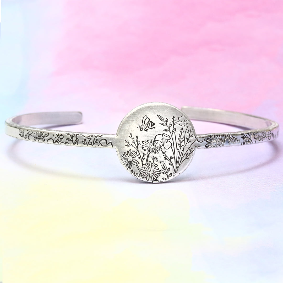 Daisy Bouquet Metal Design Stamp, 14mm - Beaducation Original