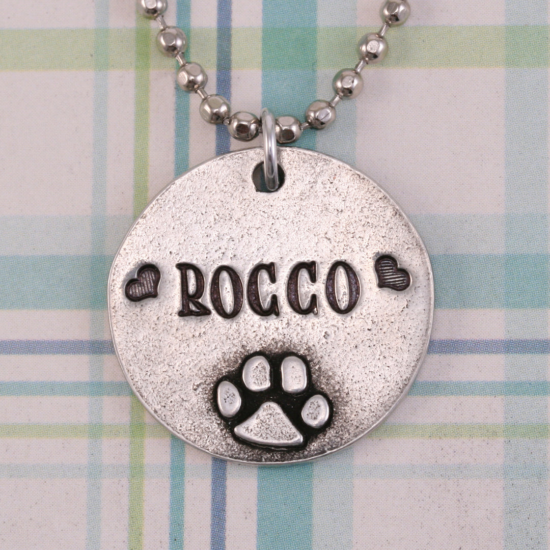 Pewter Round, Disc, Circle with Raised Pet Paw and Hole, 21mm (.83"), 16 Gauge
